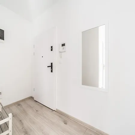 Centrum Garbary Apartament *